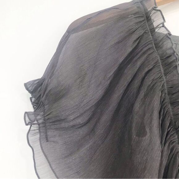 Isabella Rodriguez Gray Knit Ruffle Flutter Sleeve Blouse - Picture 10 of 12